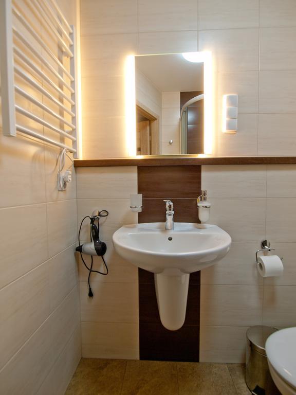 Apartamenty Studio Metropolio Centrum เบียวิสตอก ภายนอก รูปภาพ